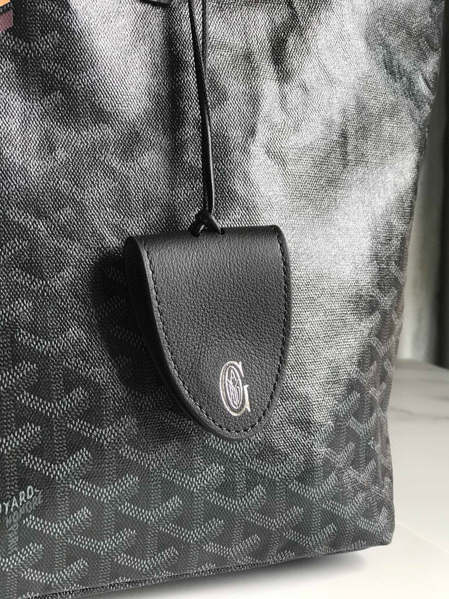 GOYARD SAINT LOUIS PM 34*37*14