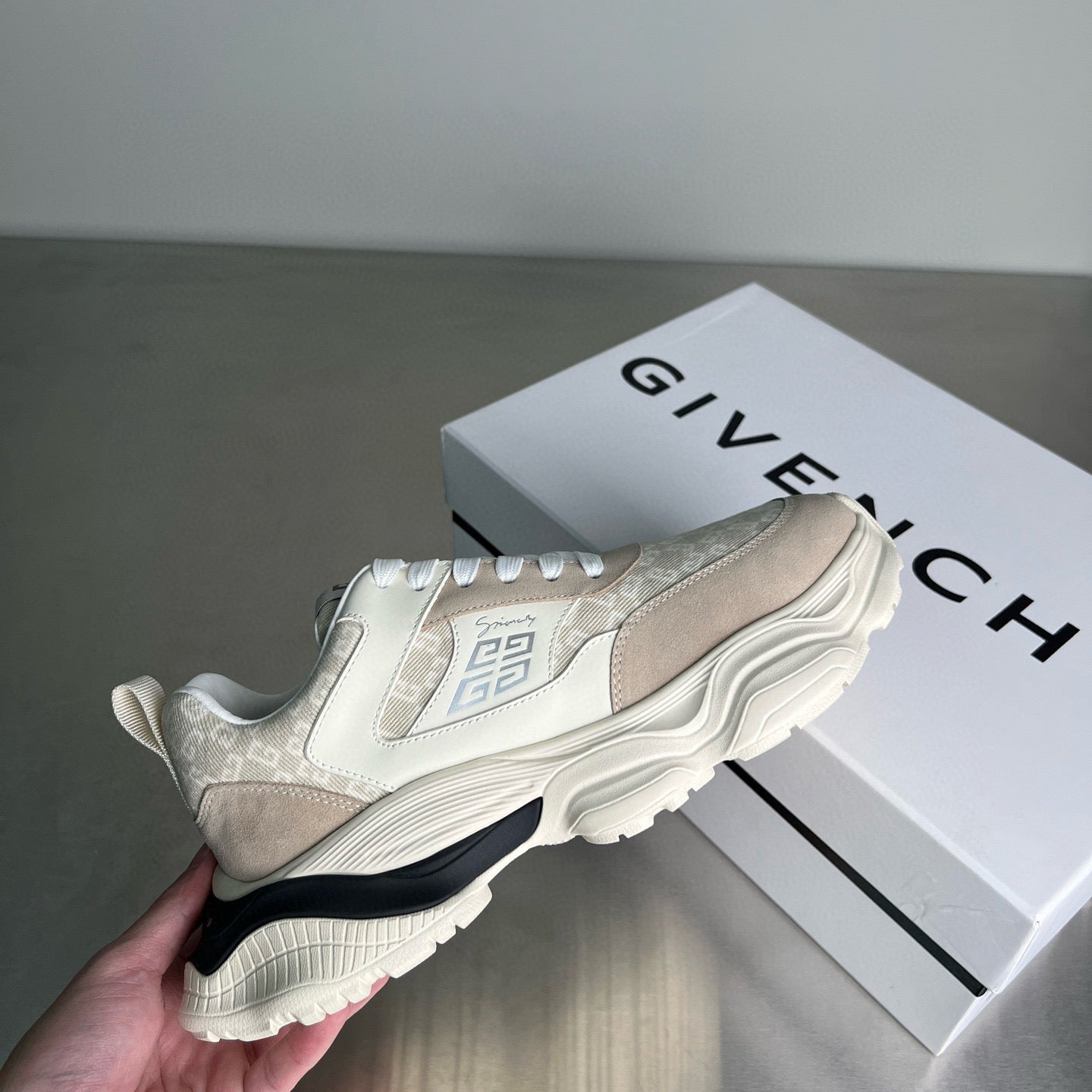 Givenchy Sneakers