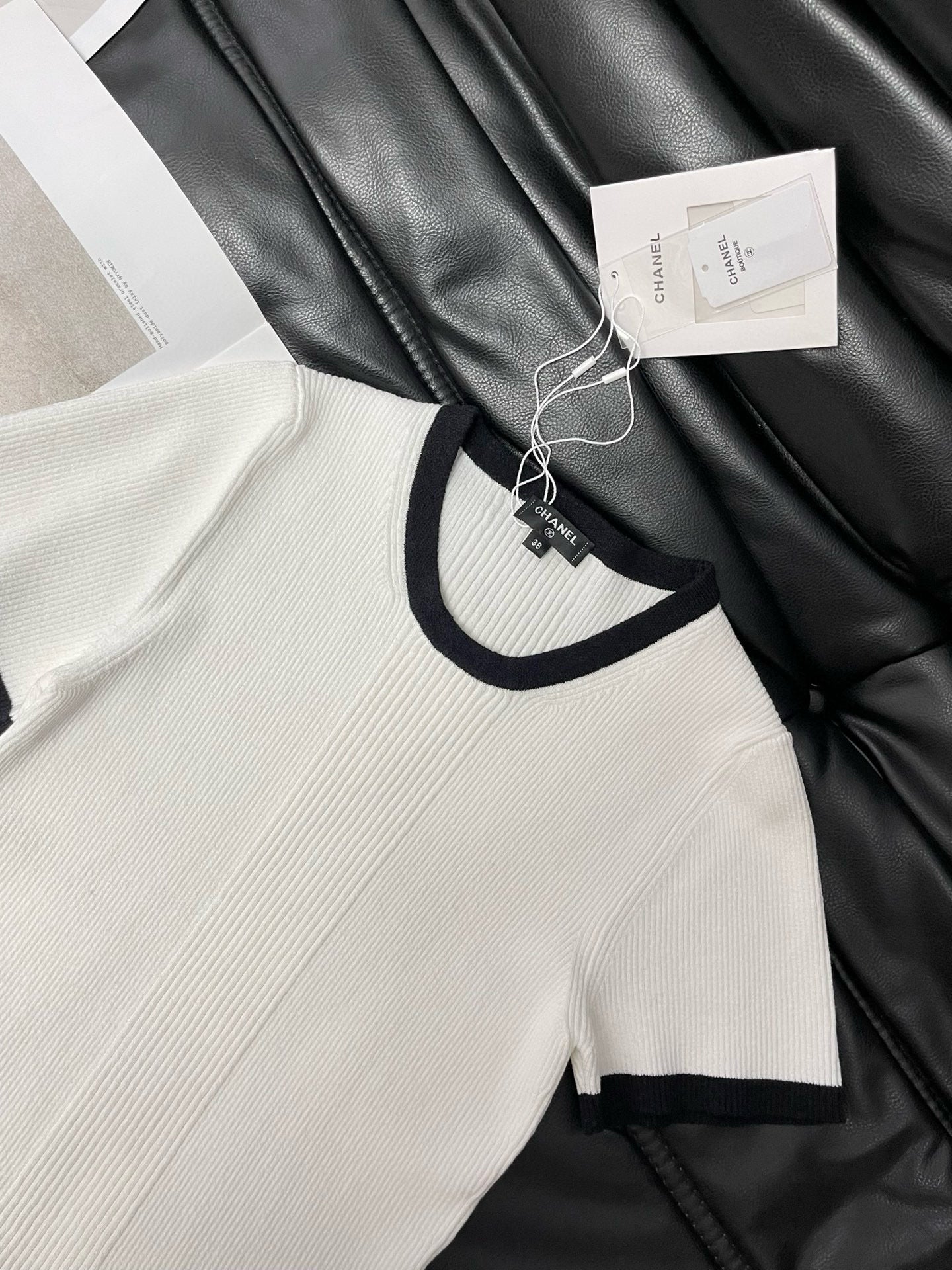 Chanel T-Shirt