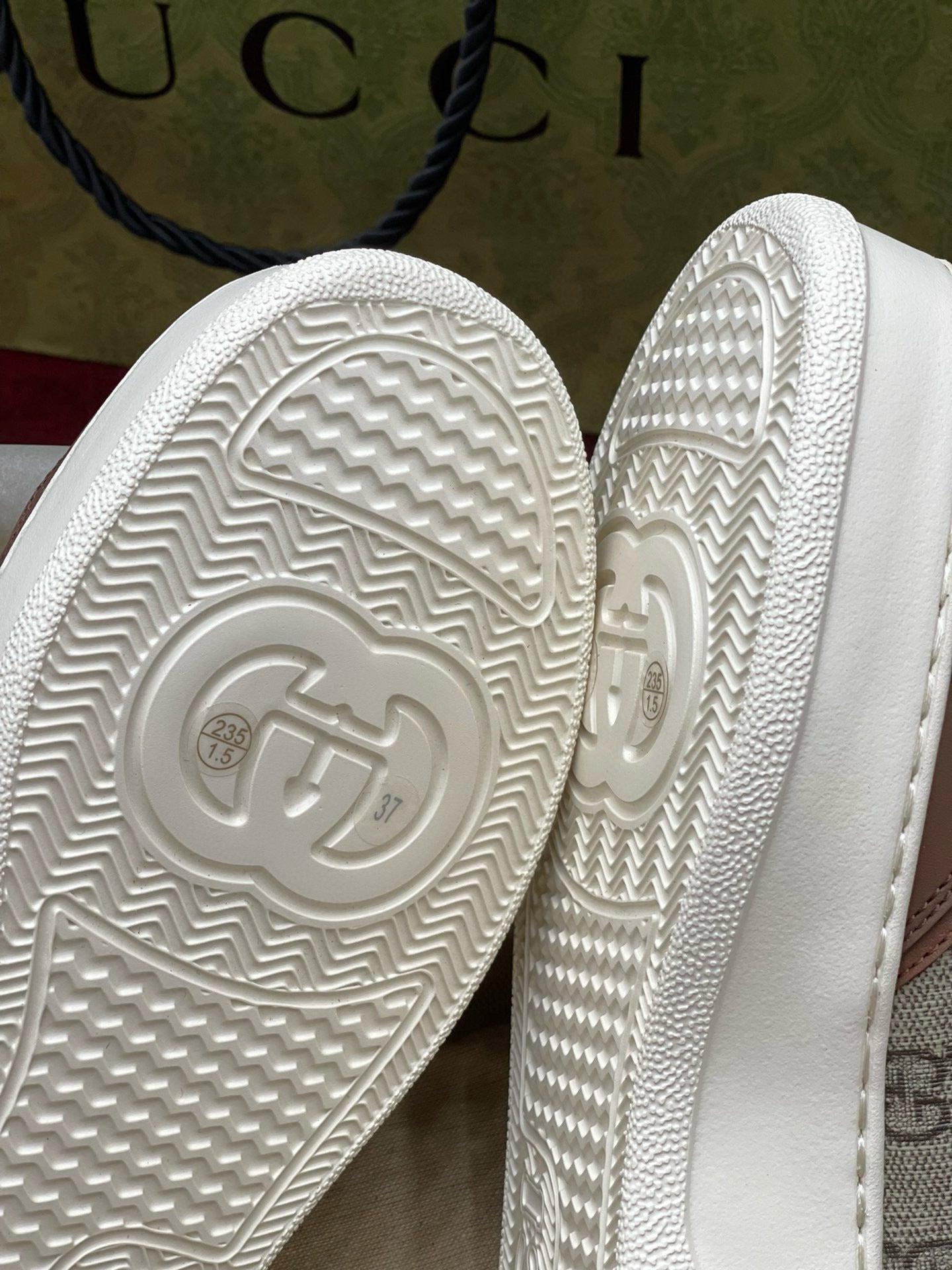 GC Sneaker