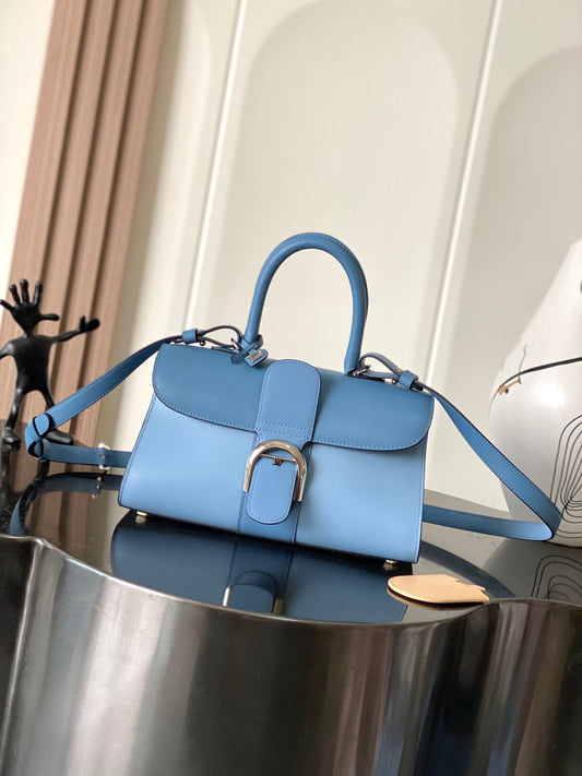 Delvaux Sling Bag (28*12*16cm)