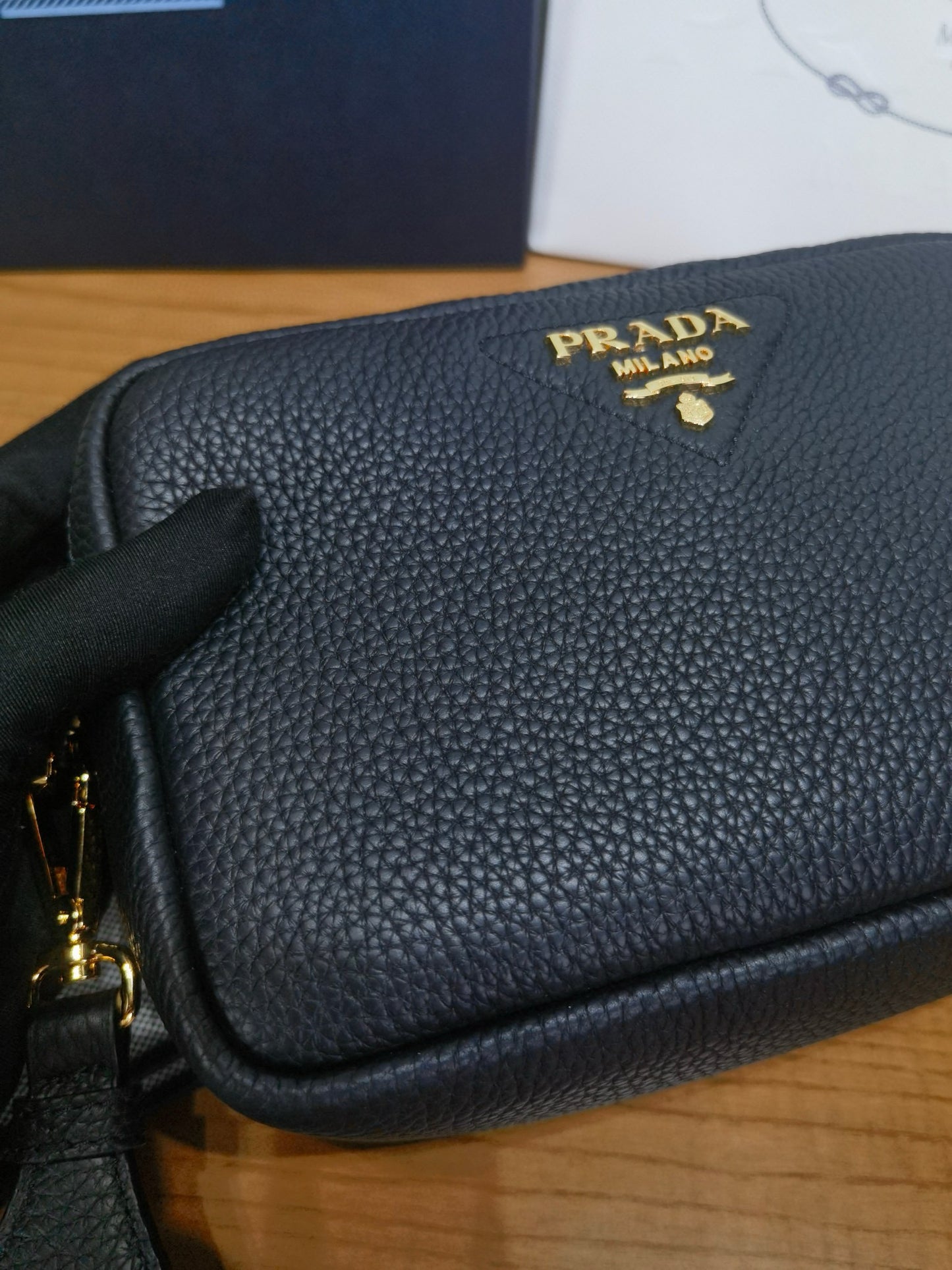 PD Small Camera Crossbody Bag 22x14x8cm