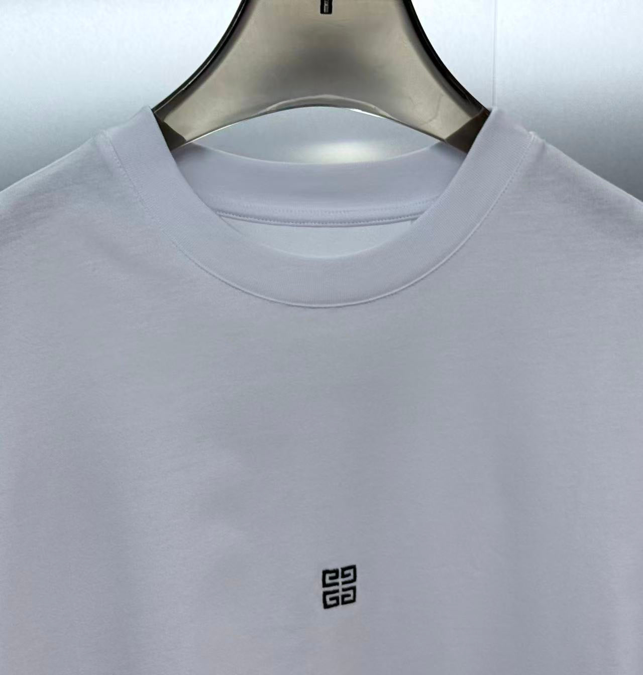 Givenchy T-Shirt