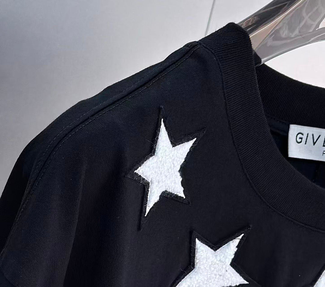 Givenchy T-Shirt