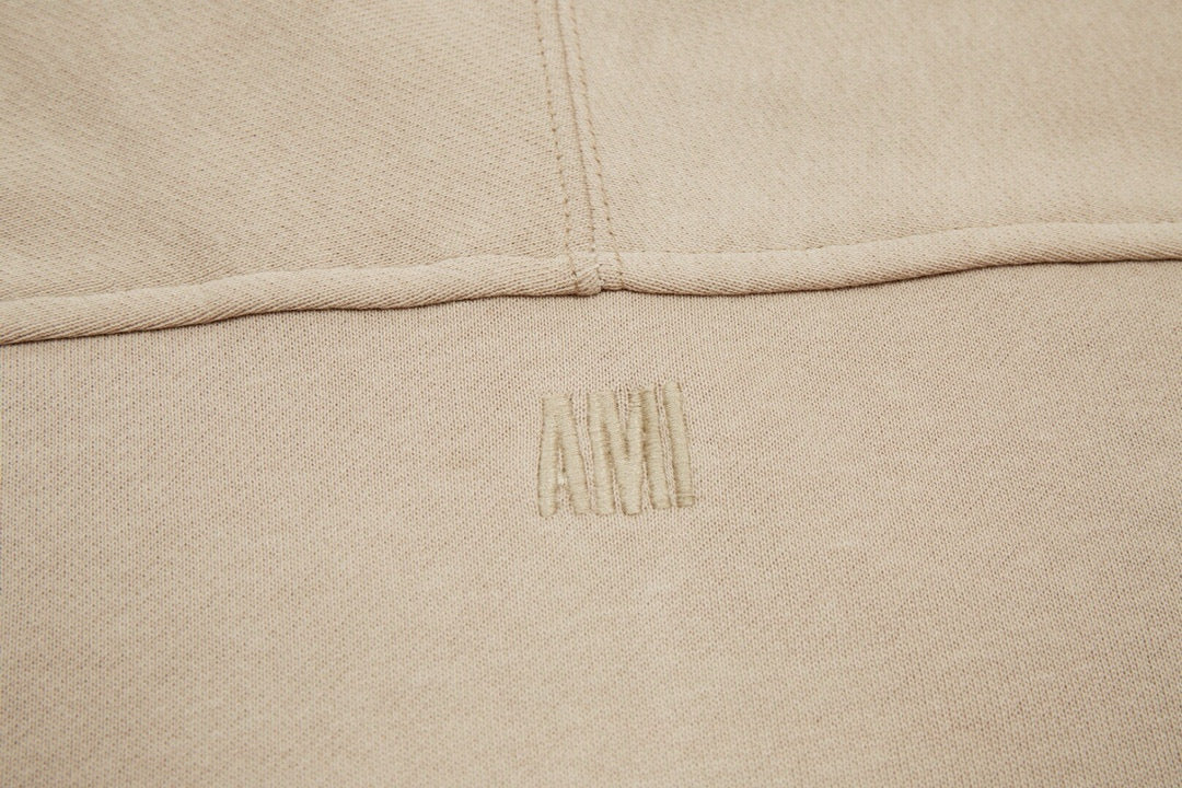 Ami Hoodie