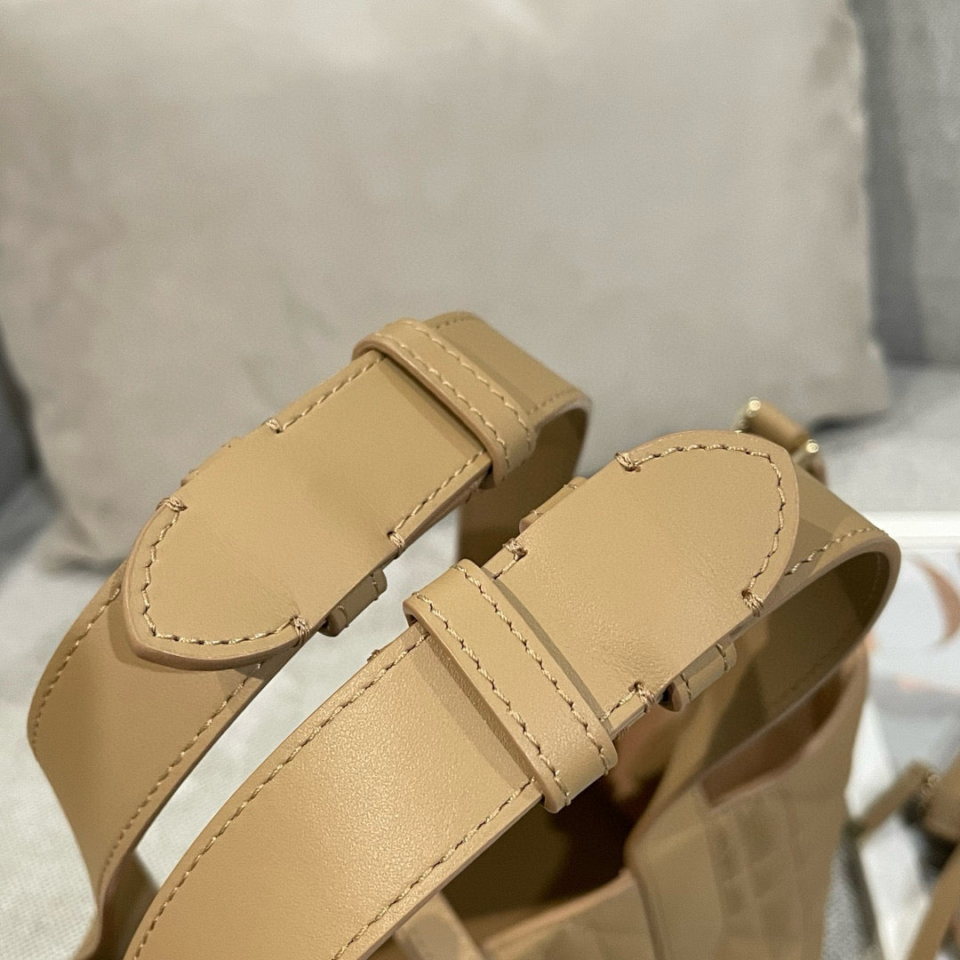 Dior Toujours Bag