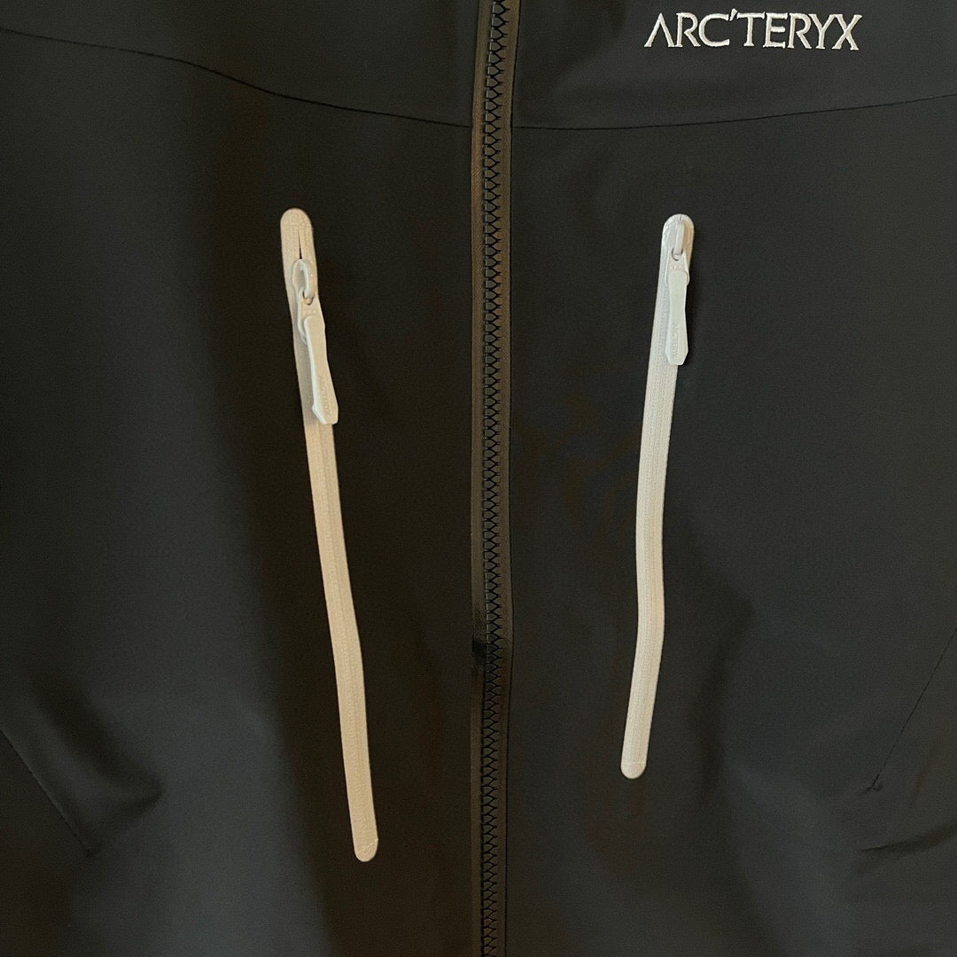 Arctery Jacket