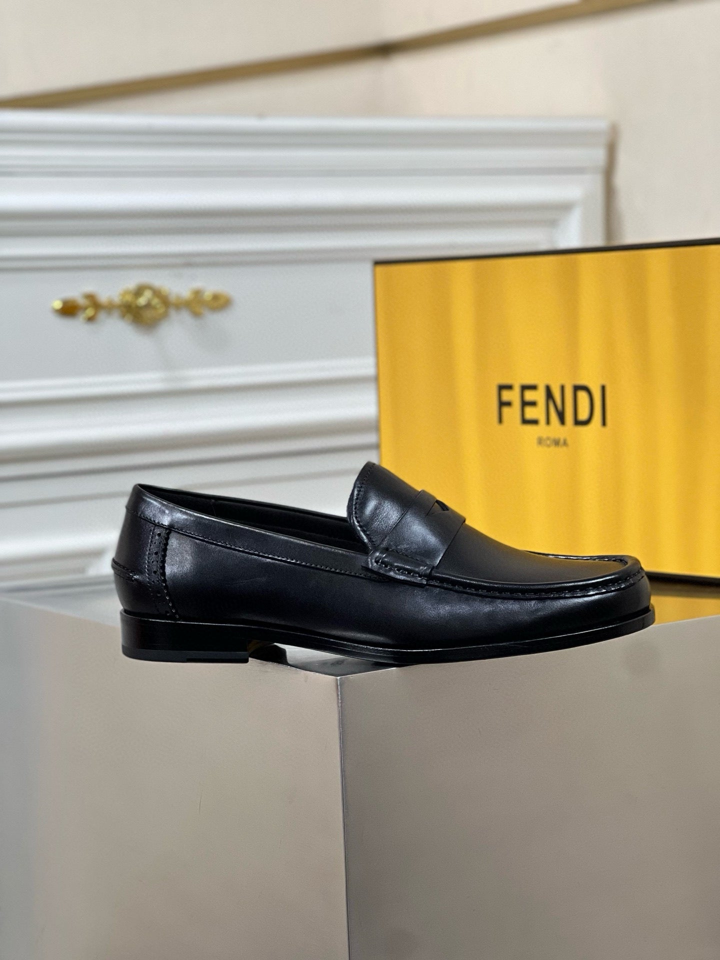 Fendi Loafer