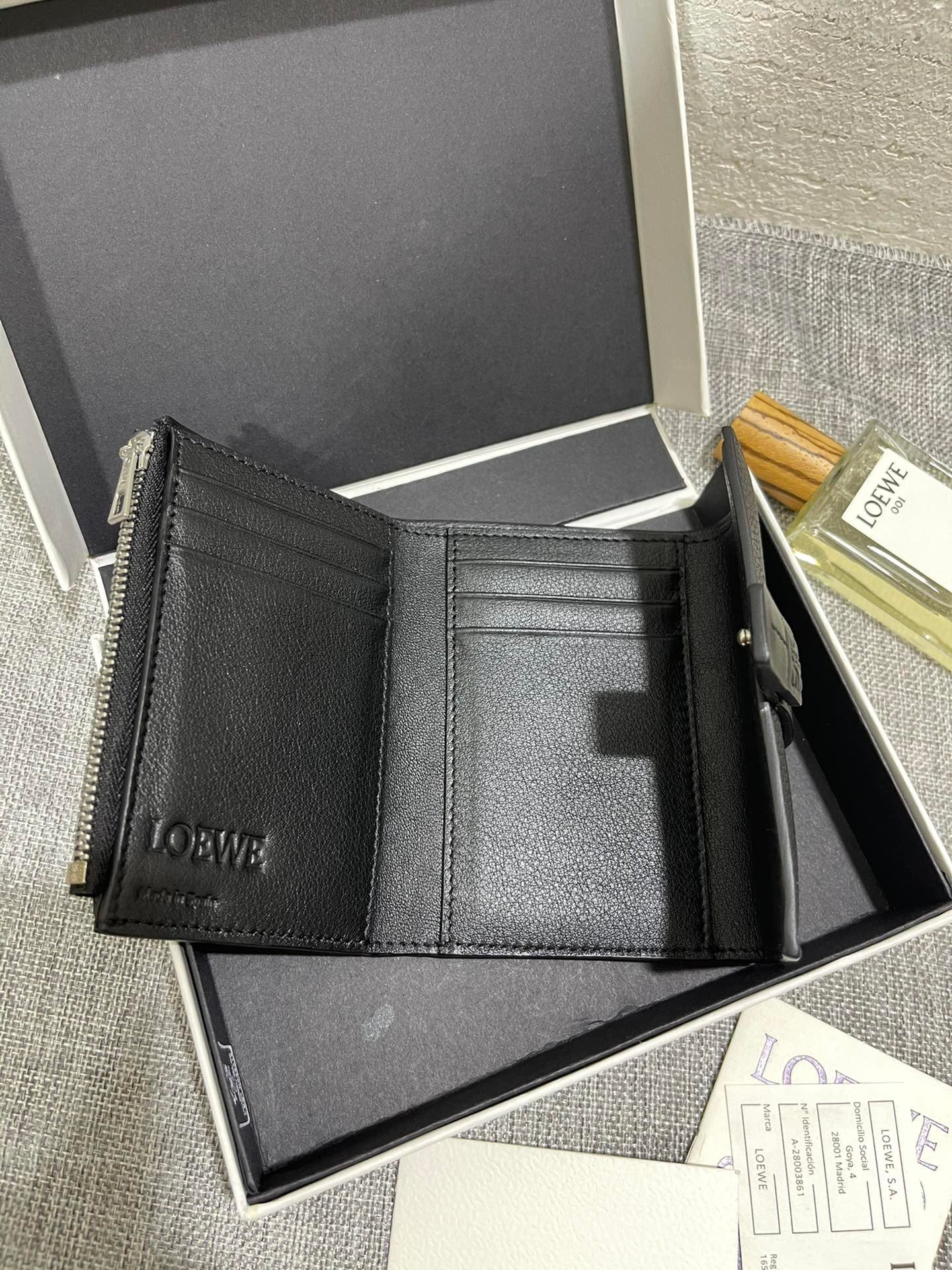 Loewe Wallet