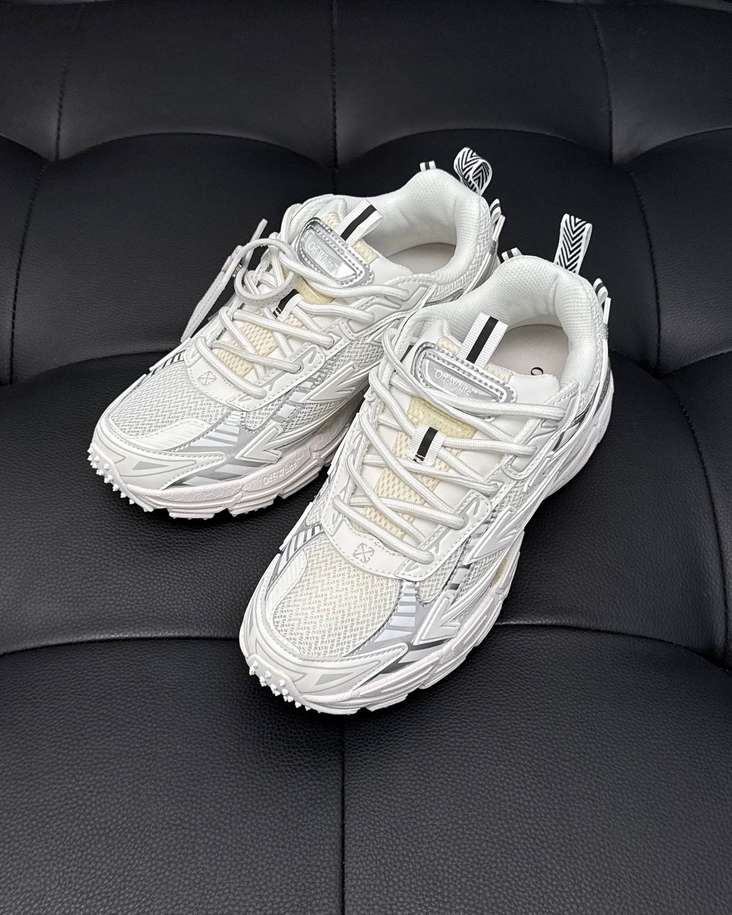 Off-White ODSY 1000 Sneaker