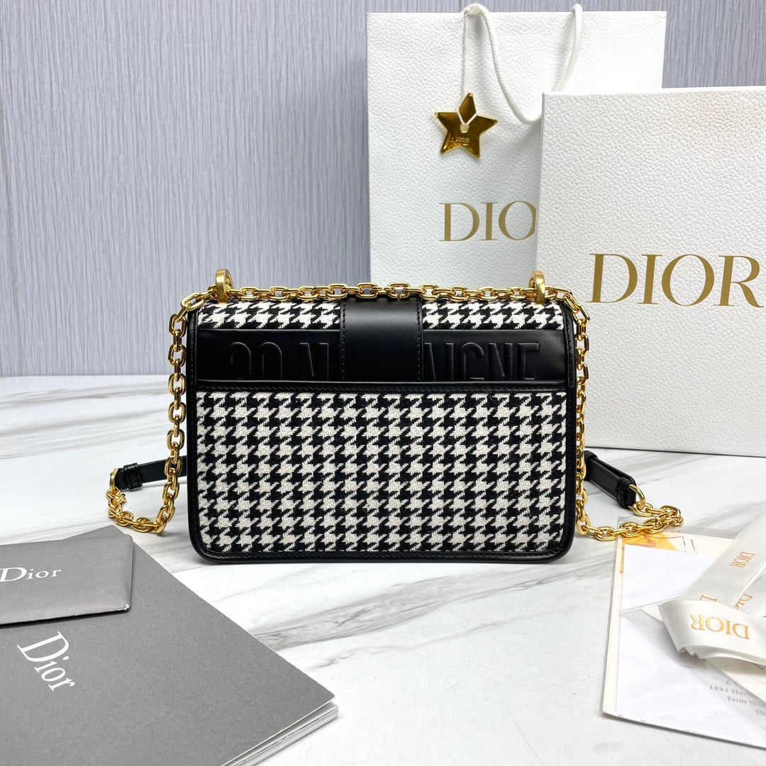 Dior 30 Montaigne (25cm)