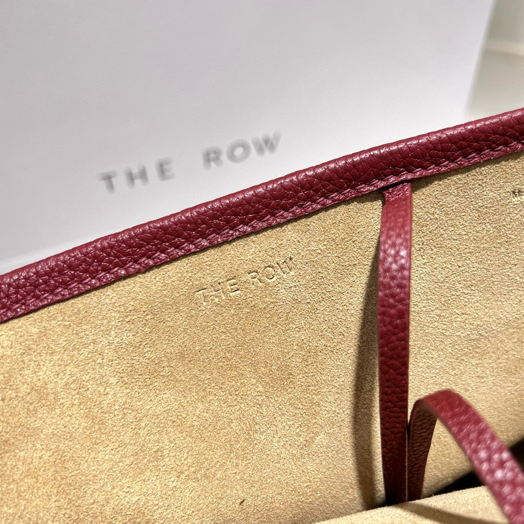 The Row Bucket Bag(30CM*28CM*15.5CM)