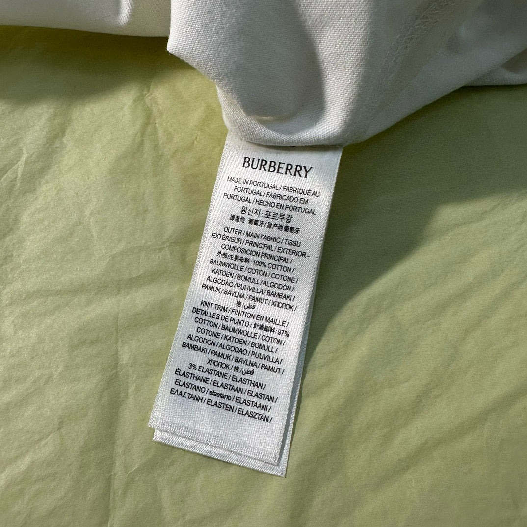 Burberry T-Shirt