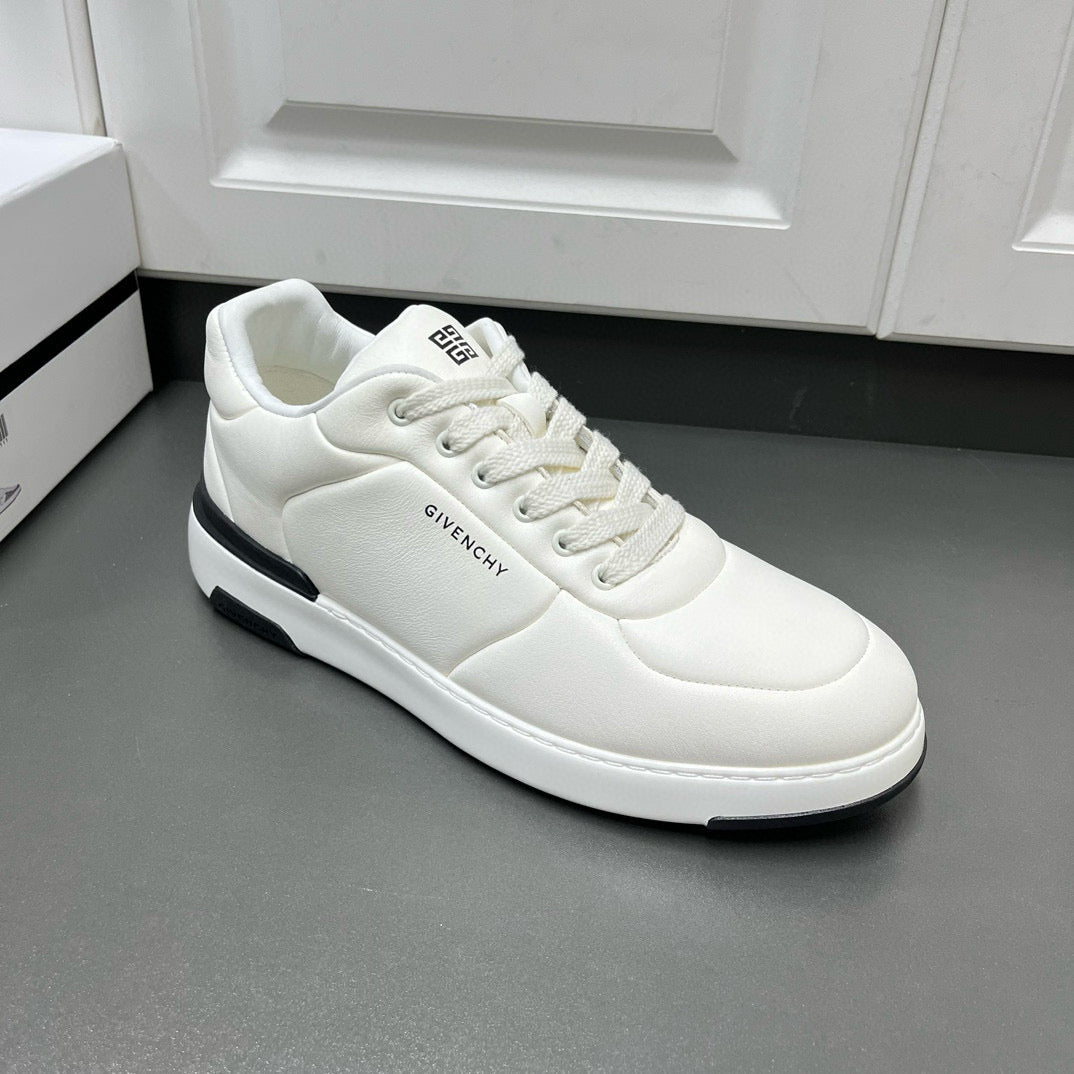 Givenchy Sneakers