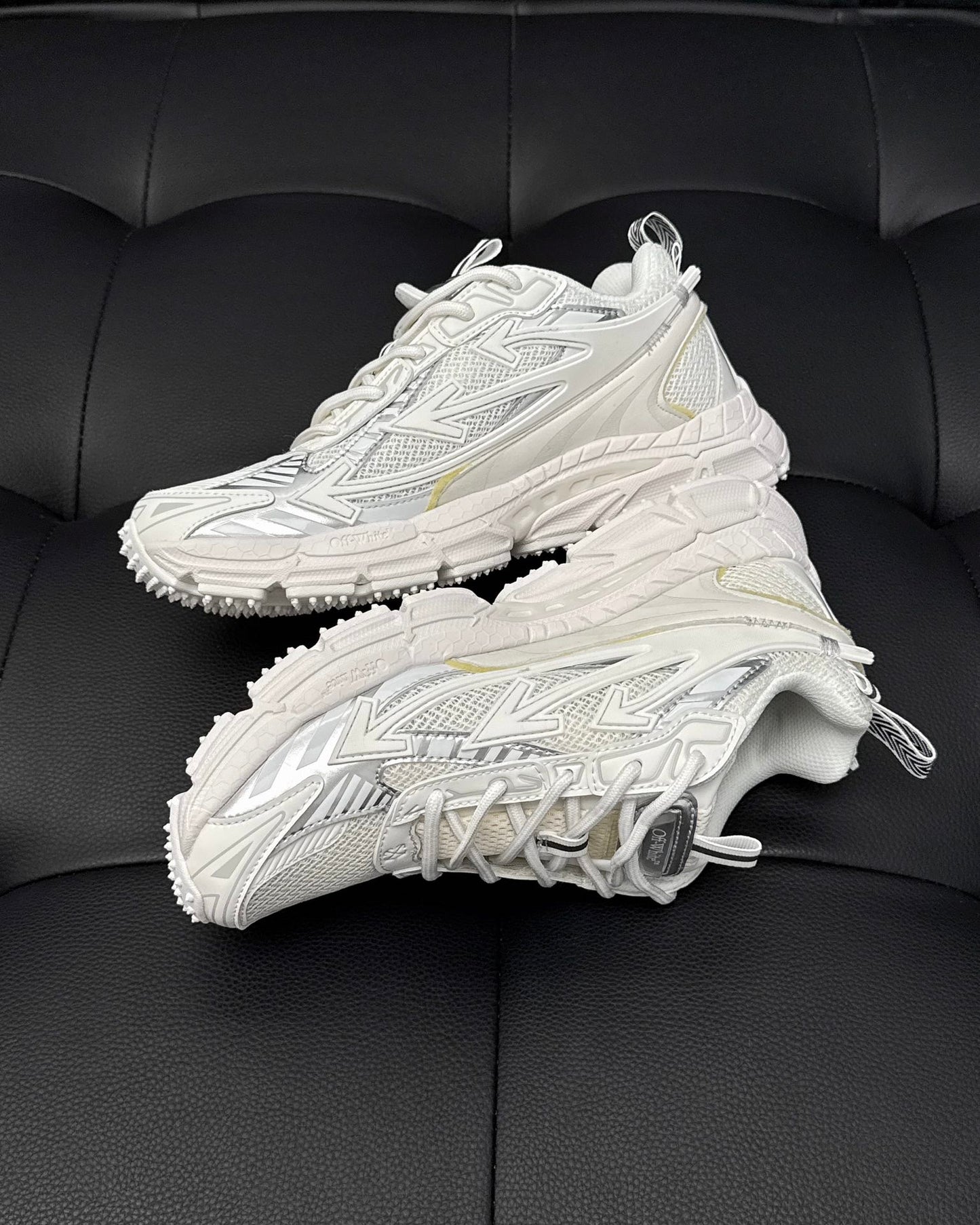 Off-White ODSY 1000 Sneaker