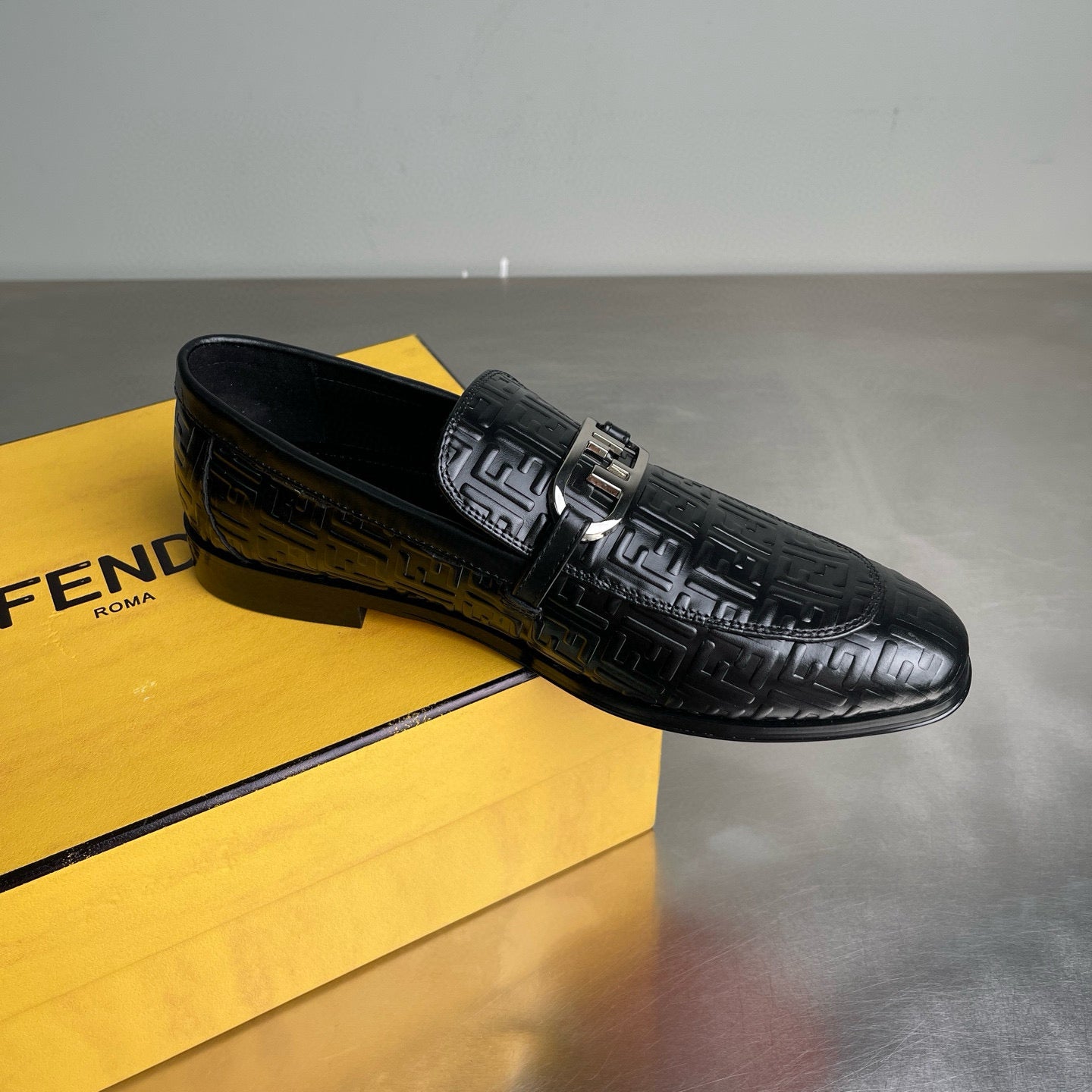 Fendi Loafer
