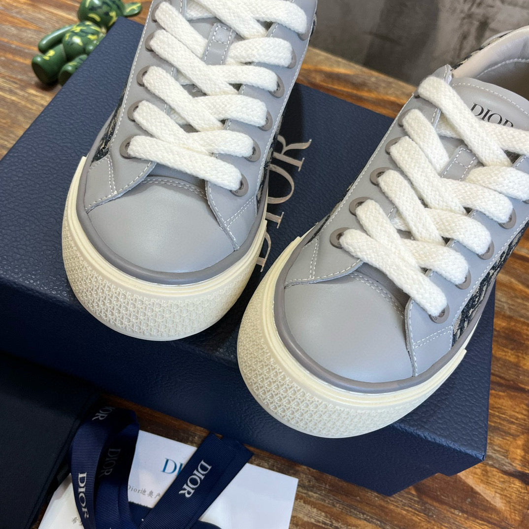 Dior Sneakers