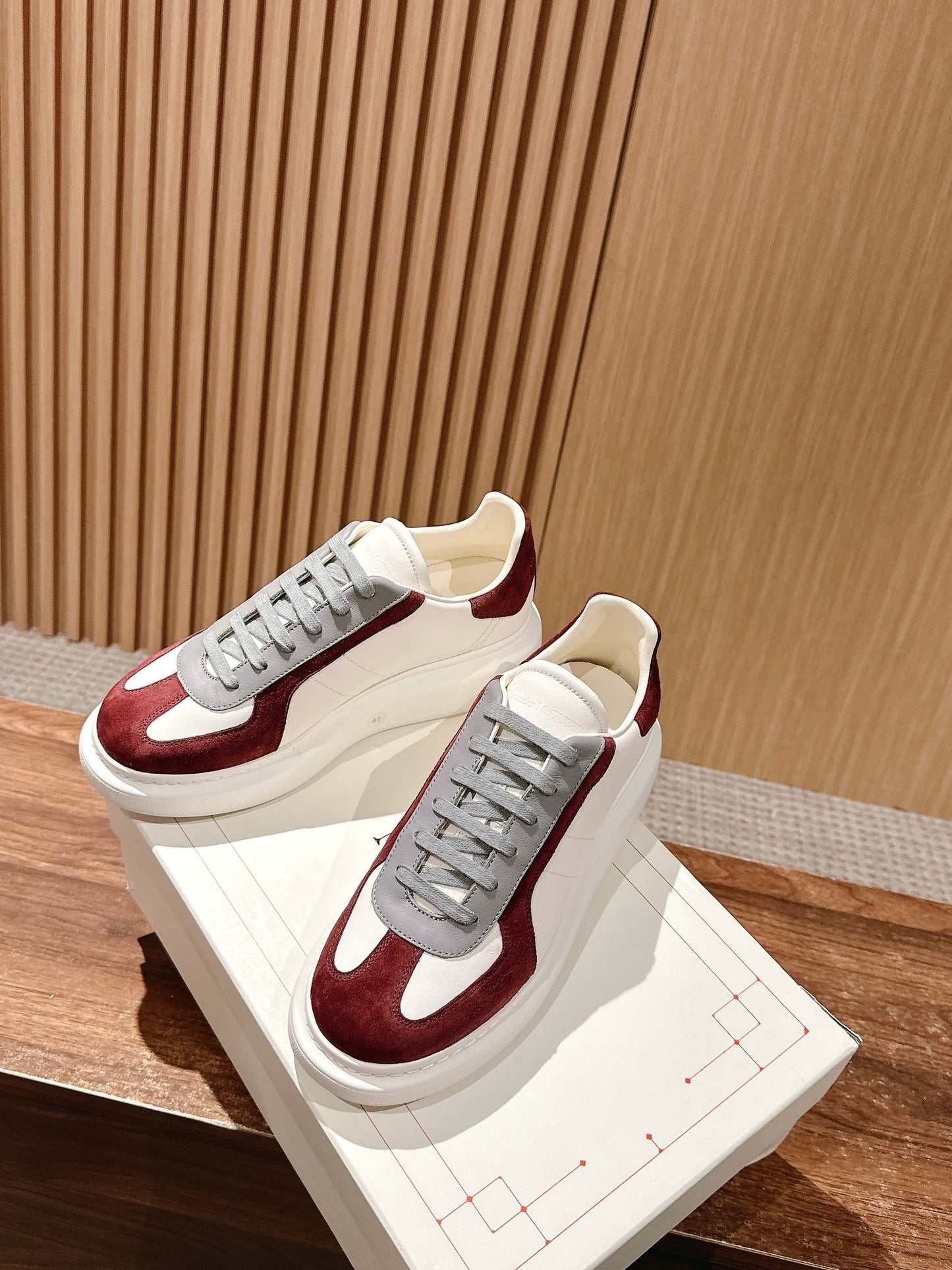 Alexander McQueen Sneakers