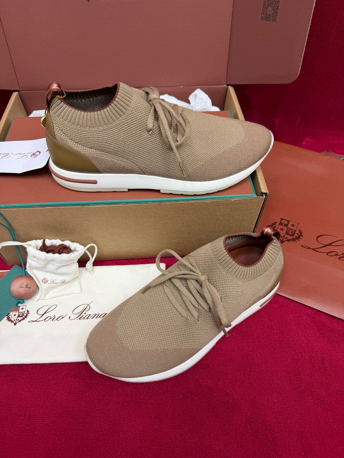 Loro Piana 360 Flexy Walk Sneakers