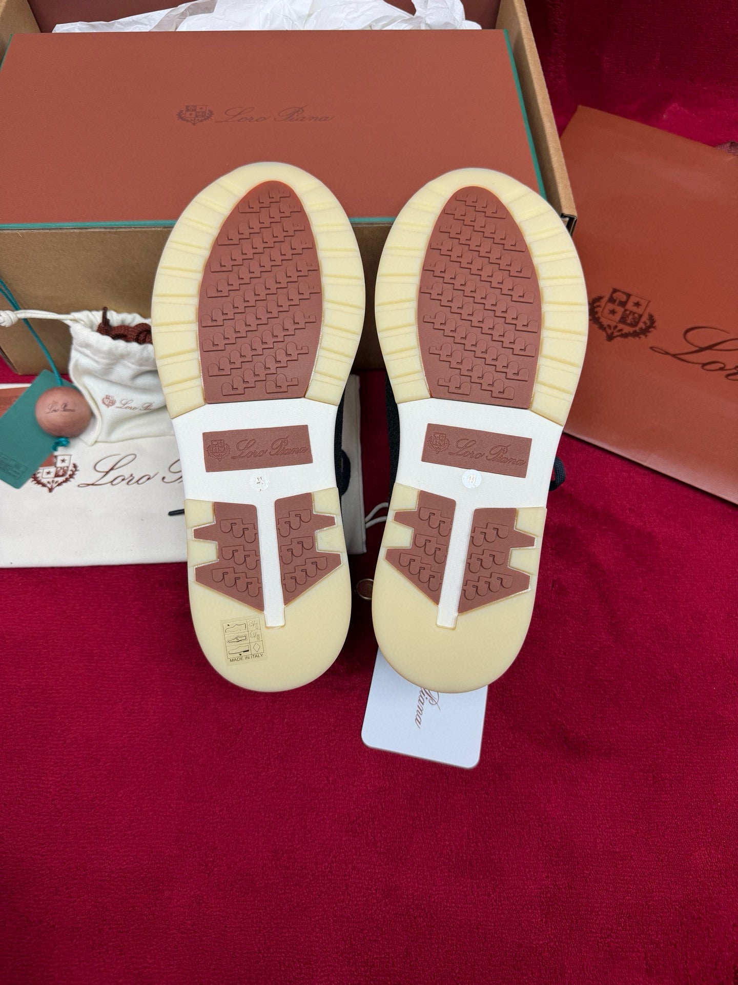 Loro Piana 360 Flexy Walk Sneakers