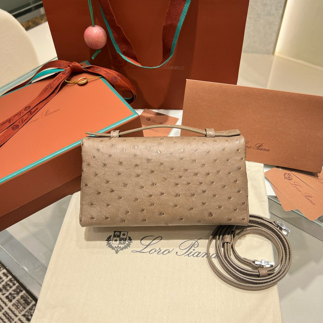 Loro Piana 19 Bag 19x7x12cm