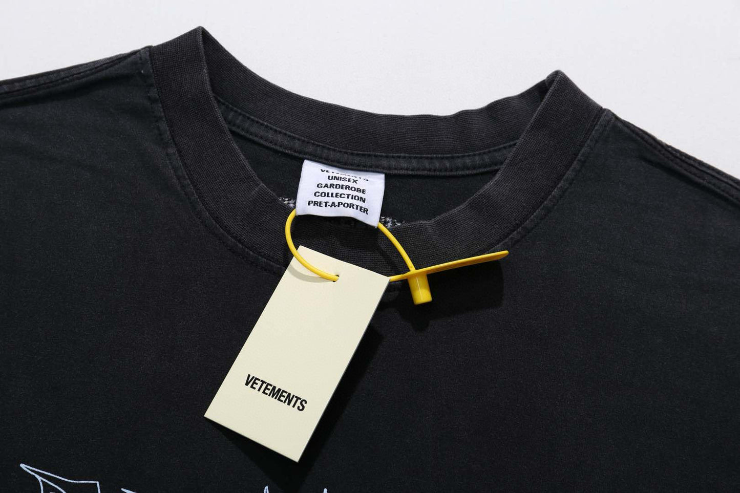 Vetements T-Shirt