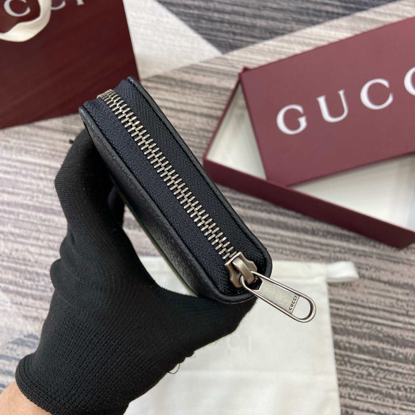 Gucci Long Zipped Wallet