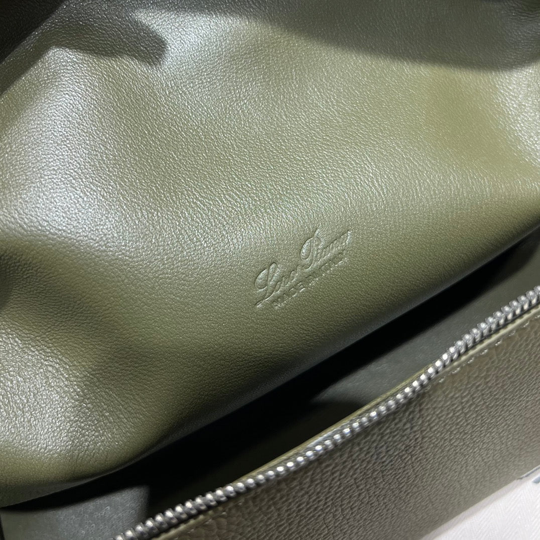 LP Extra Pocket L27 Handbag