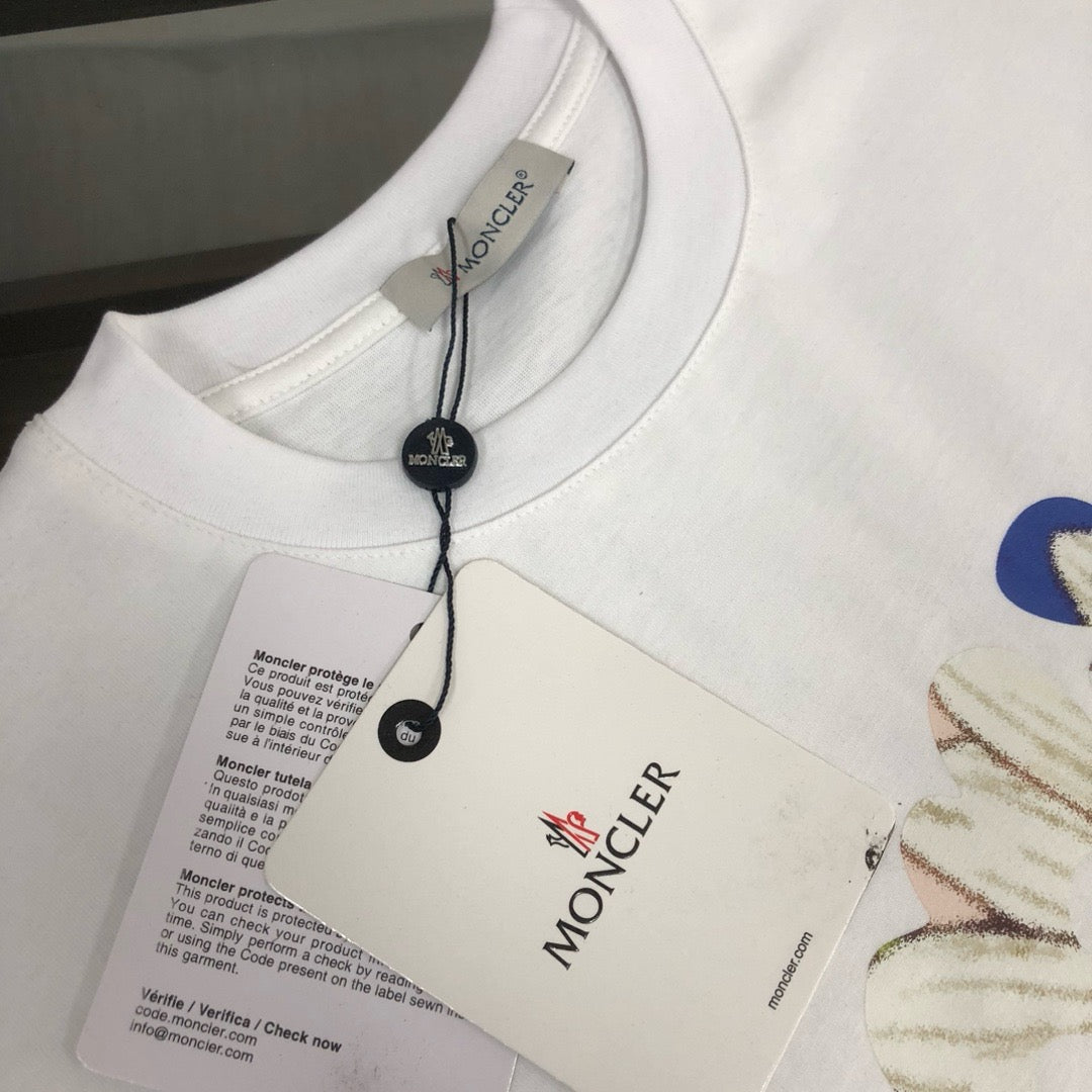 Moncler T-shirt