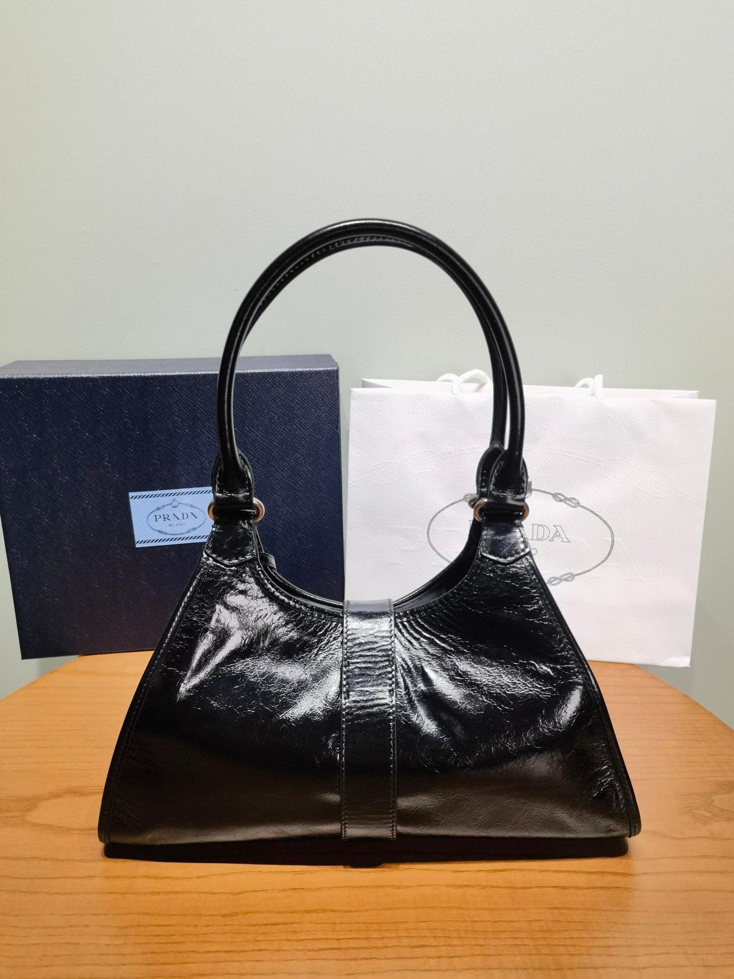 Prada Handbag 42x28x20cm