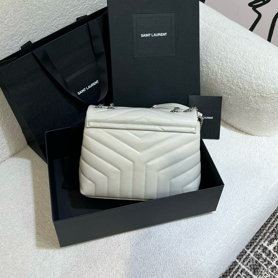 YSL Loulou Shoulder Bag 20x14x7.5