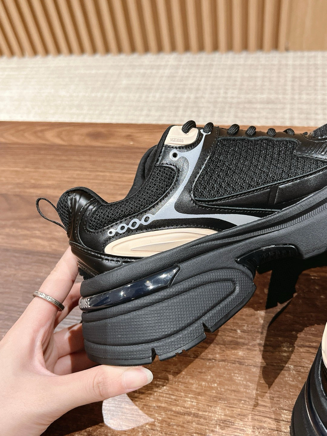 Golden Goose Sneaker