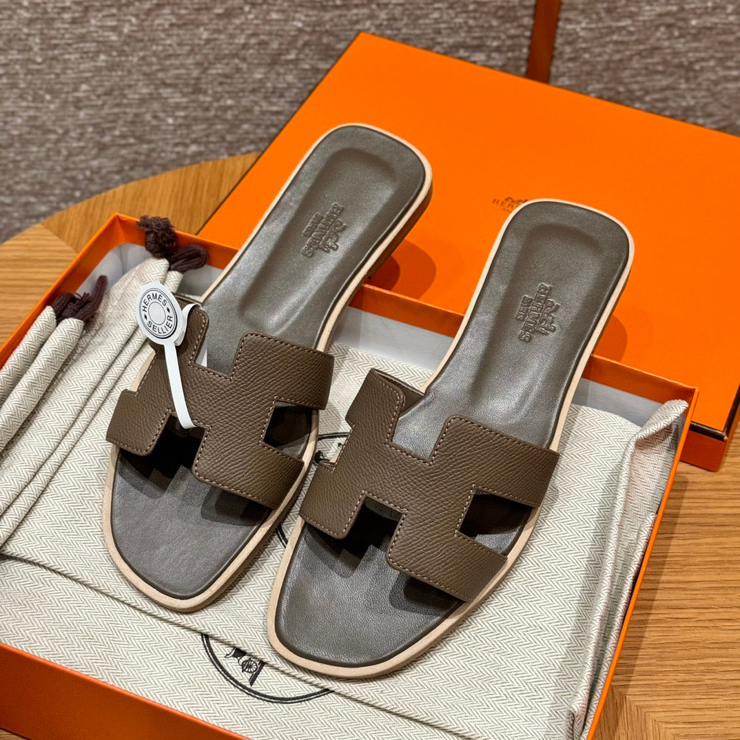 Hermes Sandals
