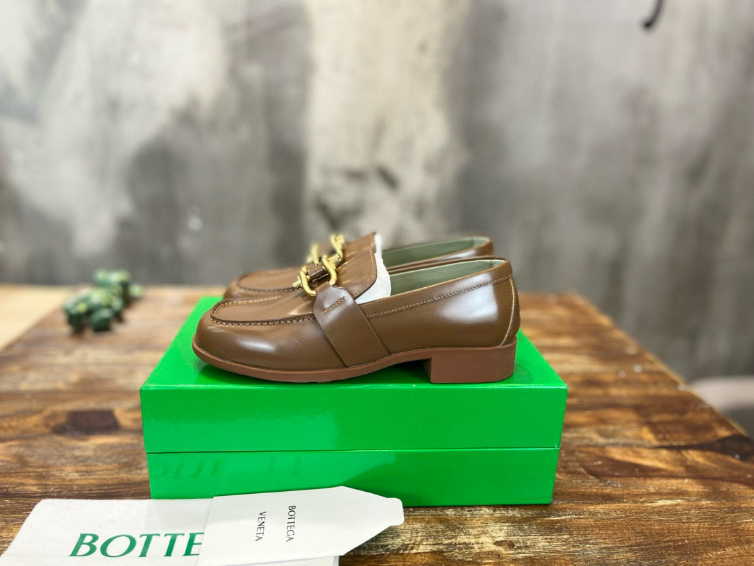 BV Loafer