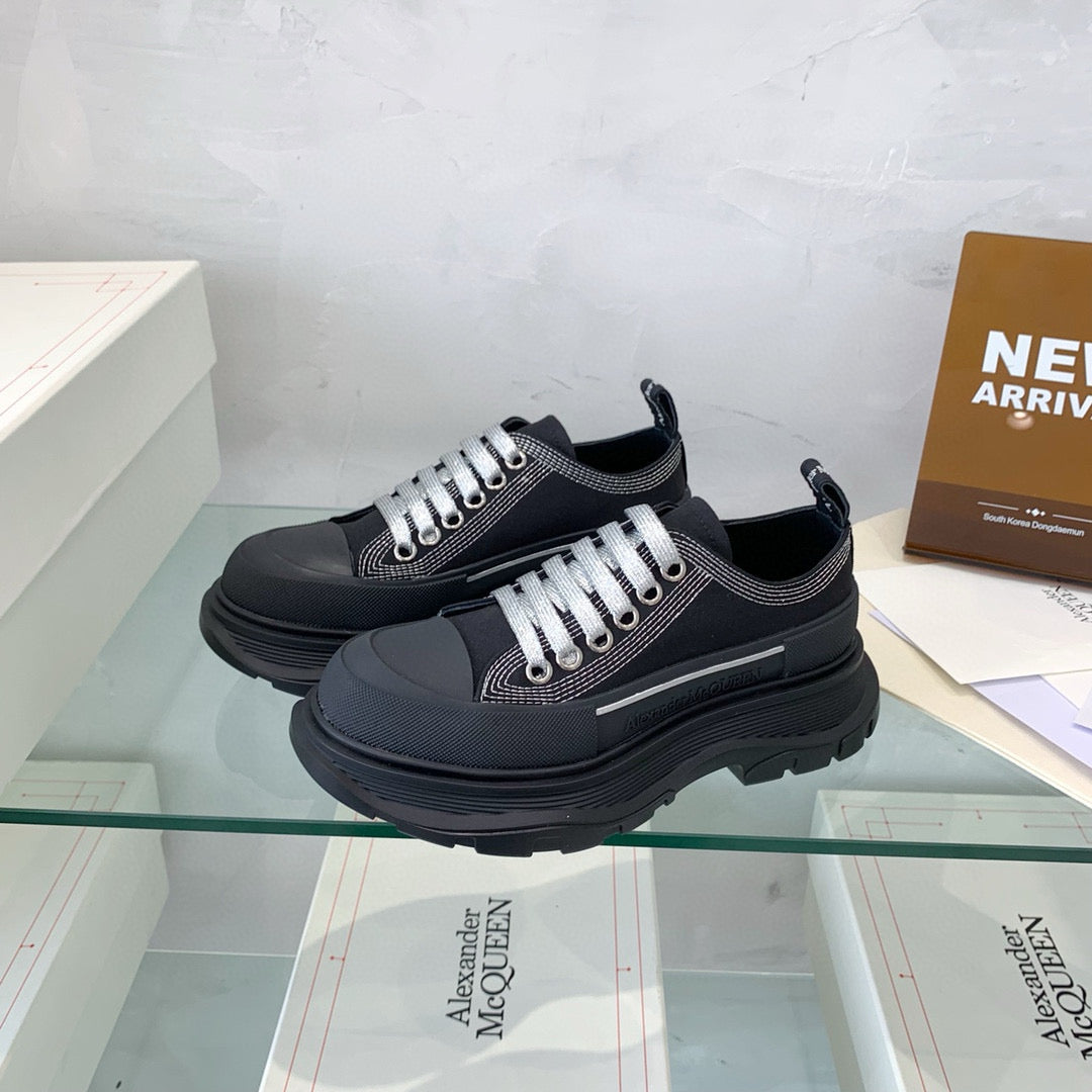 Alexander McQueen Sneakers