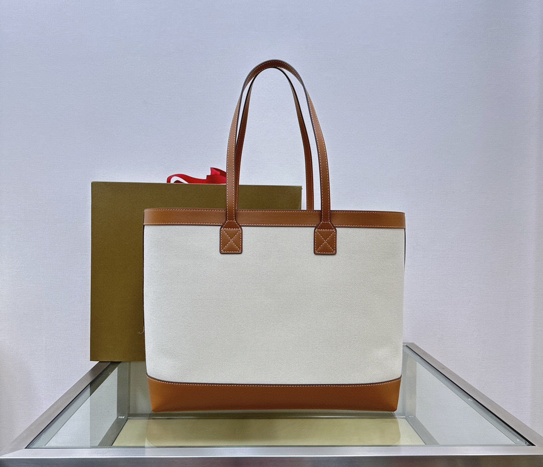 Burberry Tote