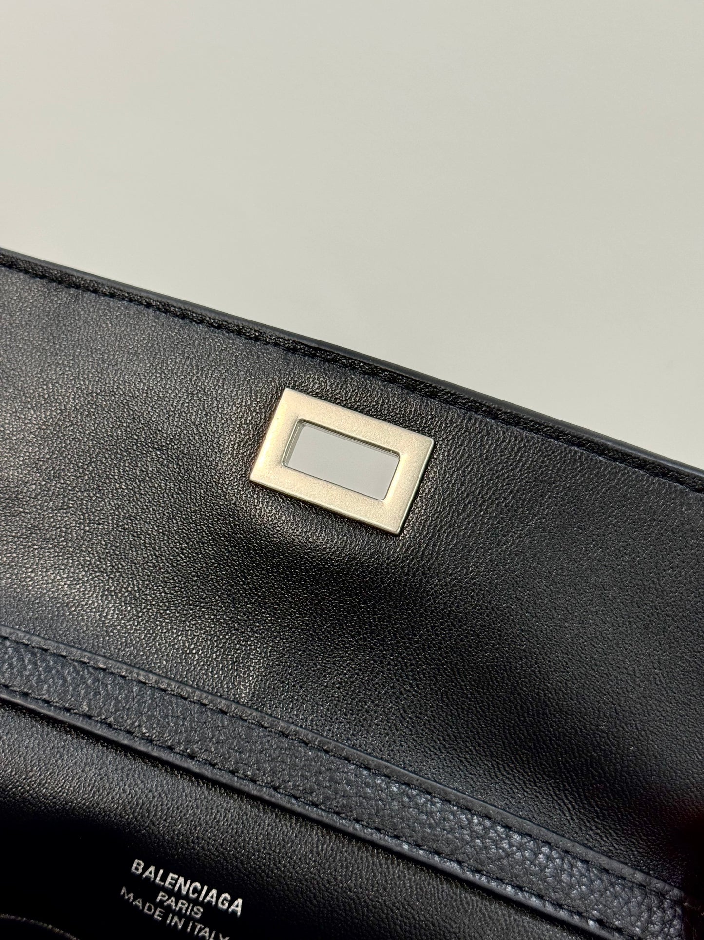 BLCG Rodeo Handbag 22x9.9x8.3cm