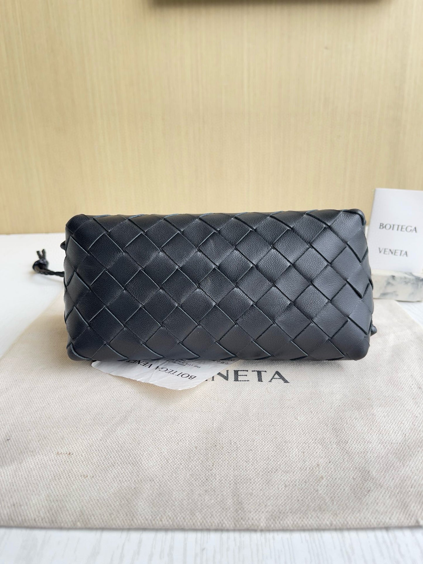 BV Intrecciato Concert Pouch Bag