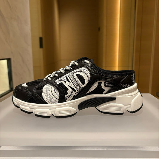Dior Sneakers