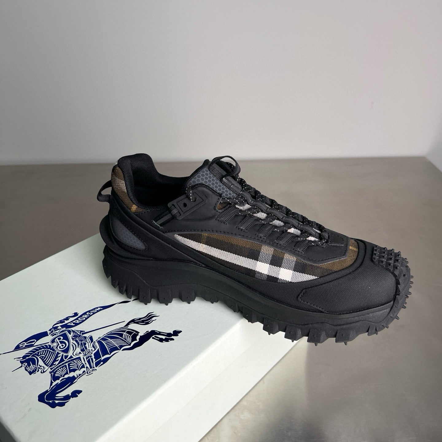 Burberry Sneakers