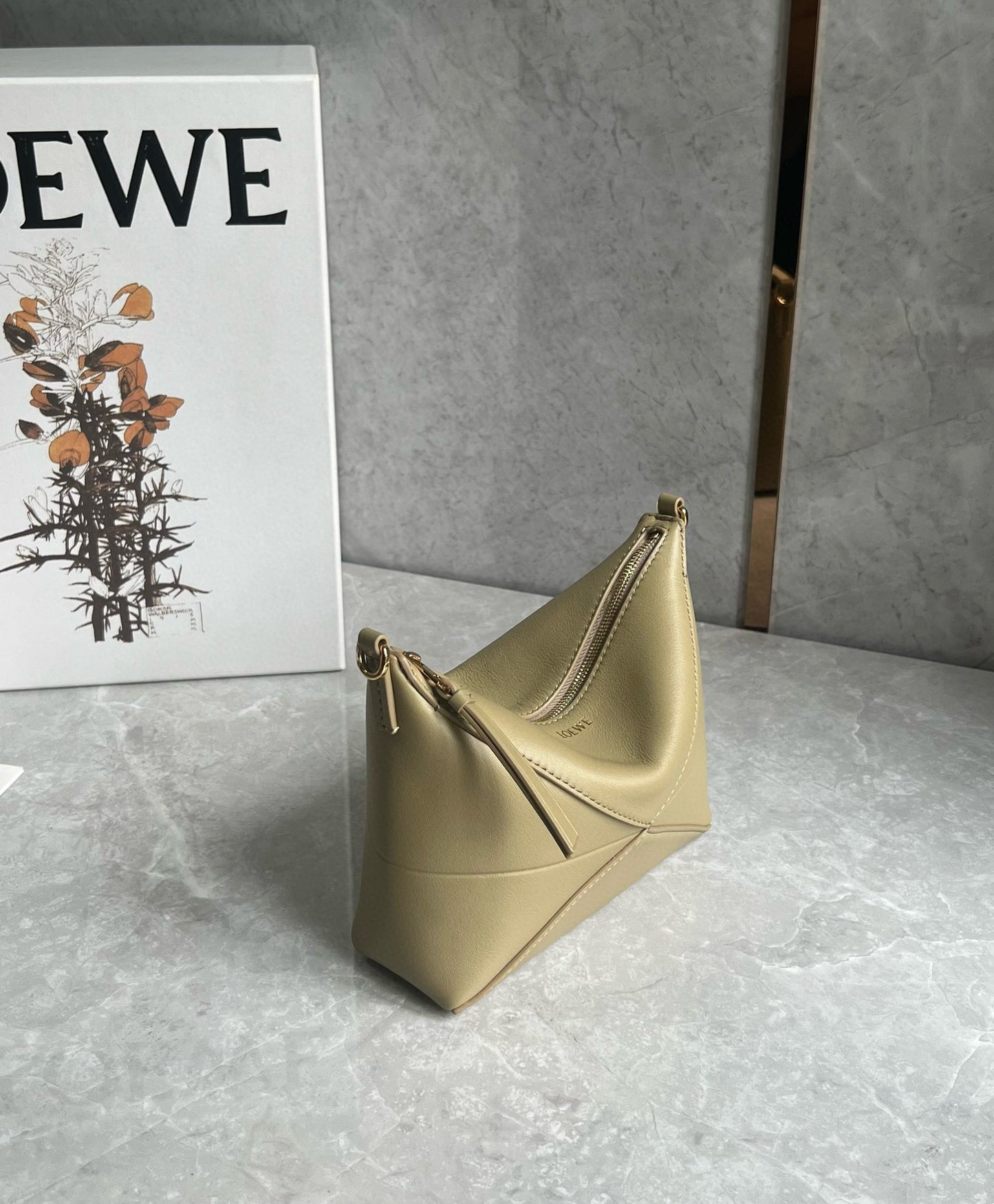 Loewe Puzzle Fold Pouch Mahjong Bag(23x6.5x15.5cm)