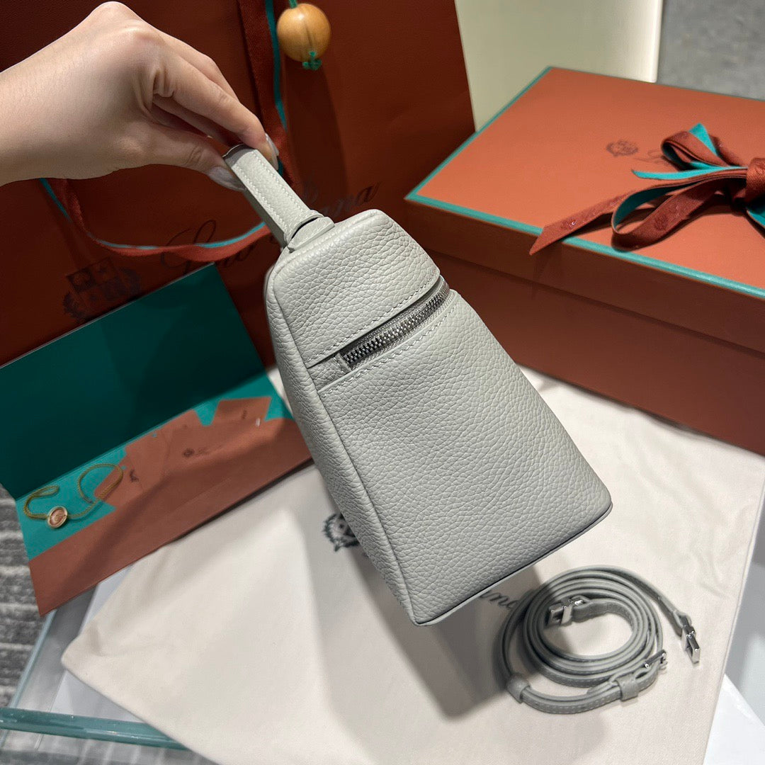 LP Extra Pocket L27 Handbag