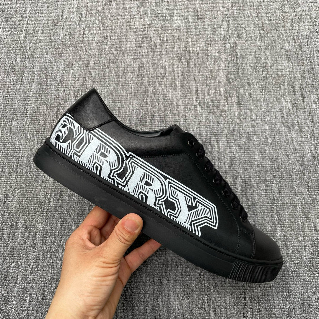Burberry Sneakers