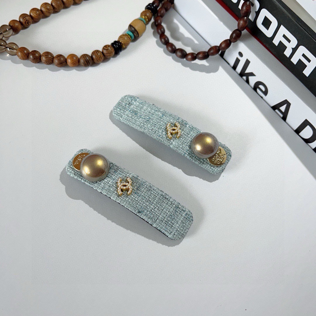 Chanel Hairpin