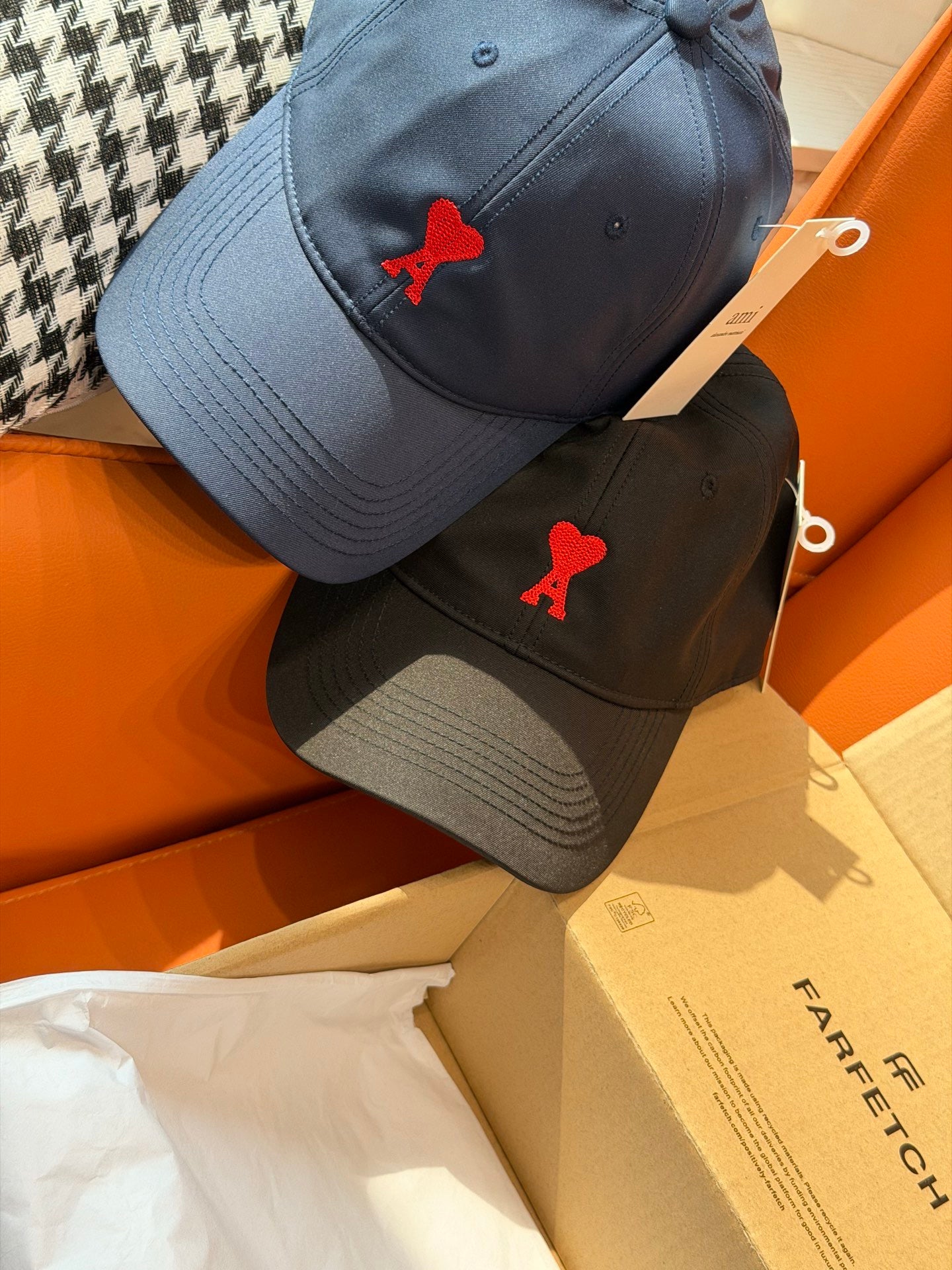 Ami Caps