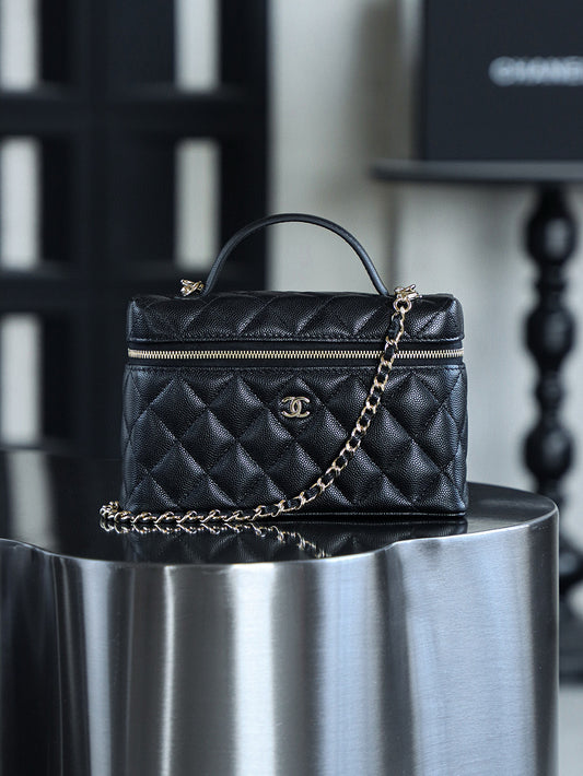 Chanel 25P Hobo Bag