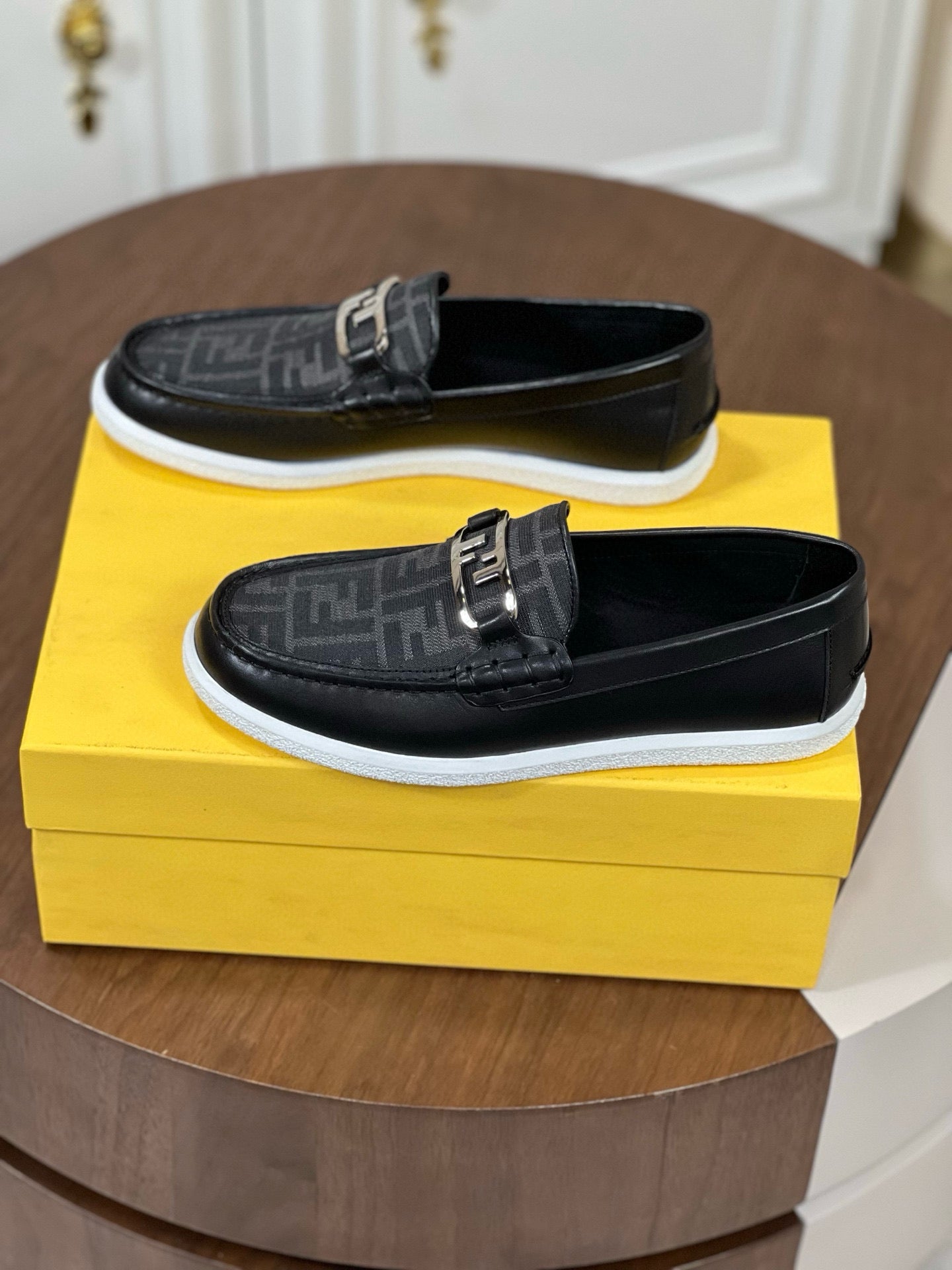 Fendi Loafer