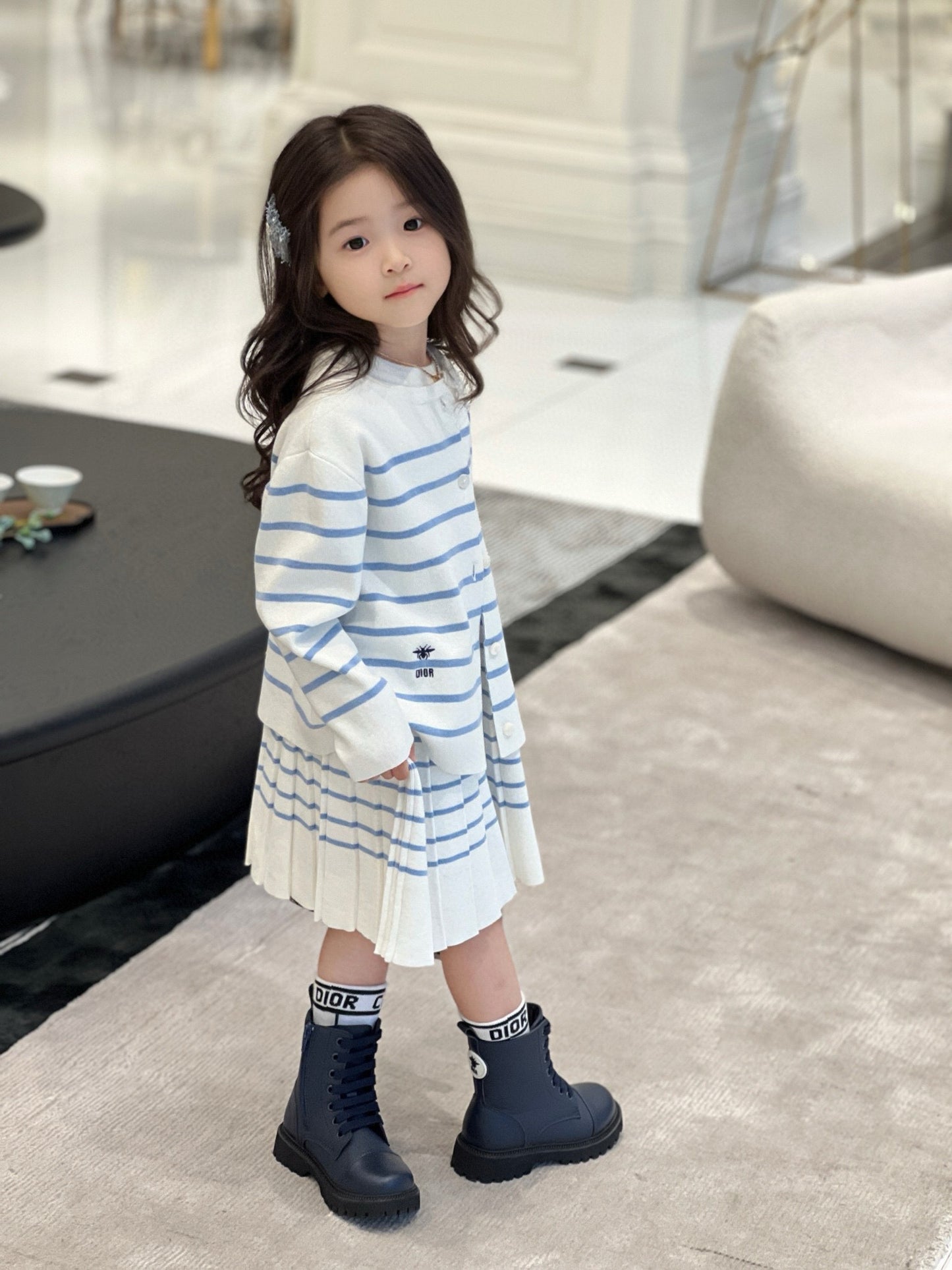 CD Cardigan/Skirtdress Set