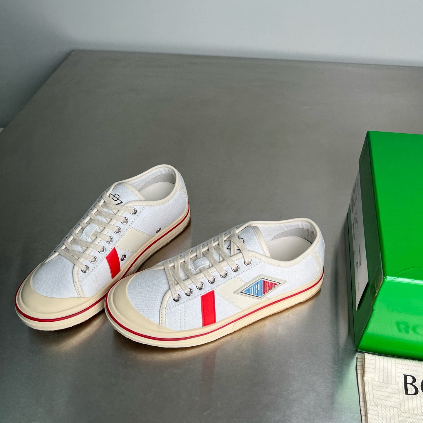 BV Sneakers