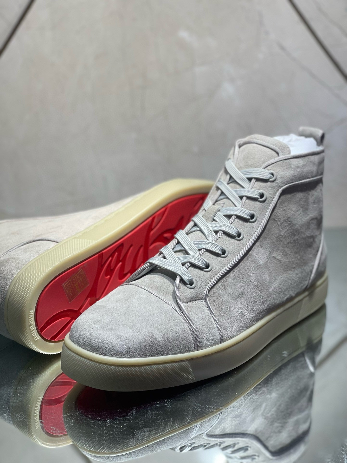 Christian Louboutin Sneaker